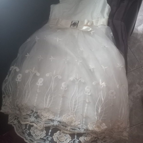 Pack of 2 new formal dresses size 14, ivory & white, flower girl