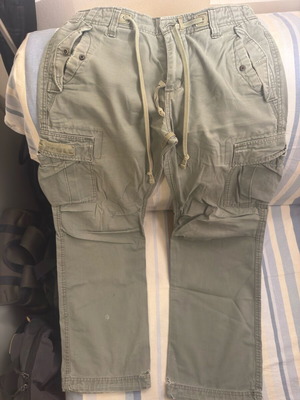 Molecule cargo pants with pockets Medium used, green