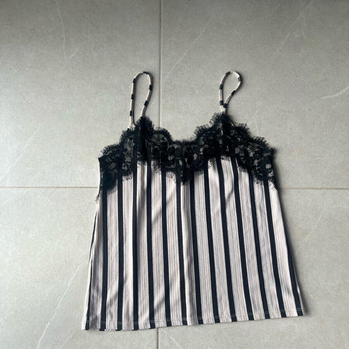 Zara sleeveless top with stripes and lace like new, size S
