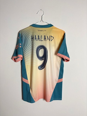 Manchester City Erling Haaland jersey size M 2024-25 fourth kit