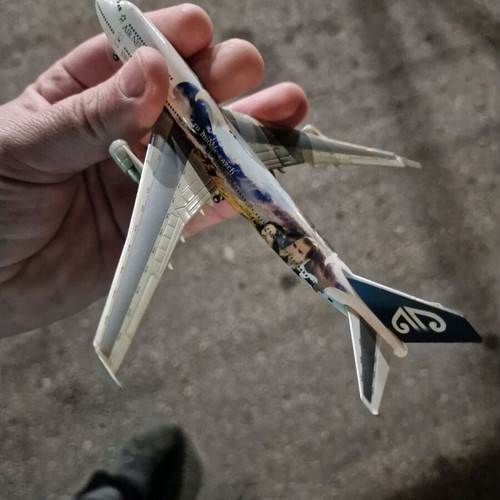 Metal model airplane used with missing turbines