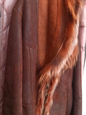 Mouton fur used in excellent condition