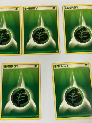Pokémon Energy cards used, pack of 5, in good condition
