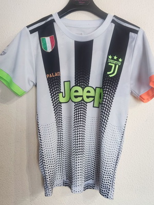 Παιδική φανέλα Adidas x Palace Juventus Cristiano Ronaldo μεταχειρισμένη, μέγεθος 10, σεζόν 2019-2020