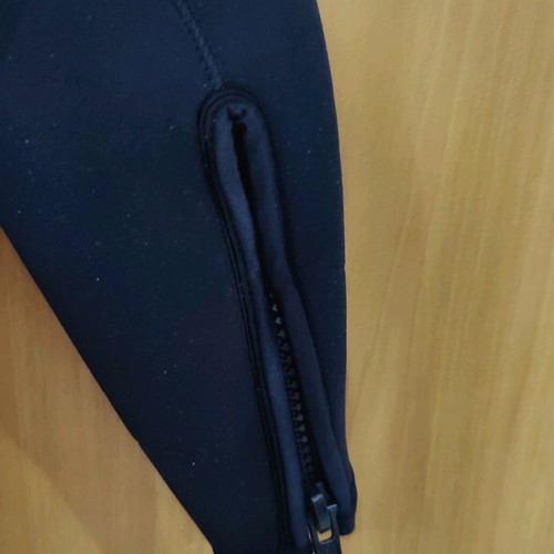 Aquata 5mm Large wetsuit used