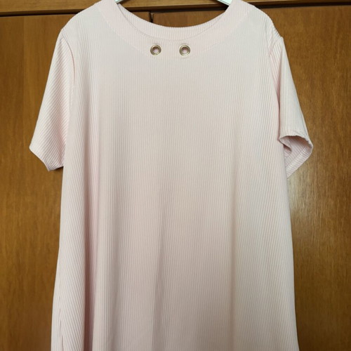 Women's blouse pink like new, size XL