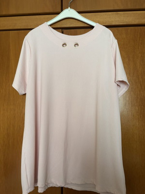 Women's blouse pink like new, size XL