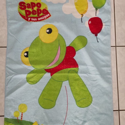Children's towel like new, size 130x70
