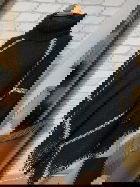 Πόνσο μαύρο ΟΝΕ SIZE