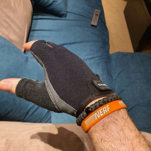 Gym gloves used