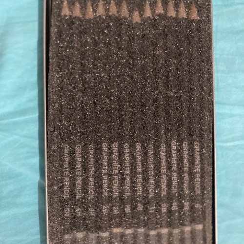 Drawing pencils, like new, 6B slightly used