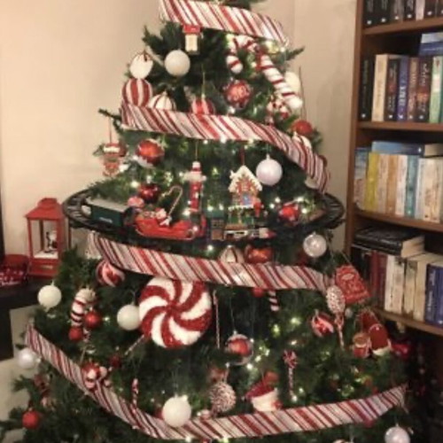 Christmas tree used, almost 2 m, without decorations