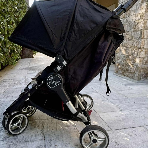 City Mini Double Baby Jogger twin stroller like new with double front wheels