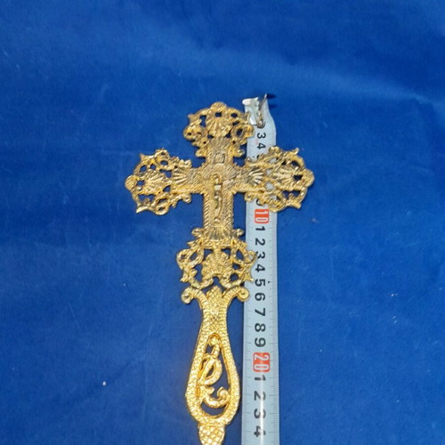 Metal blessing cross new with beautiful pattern