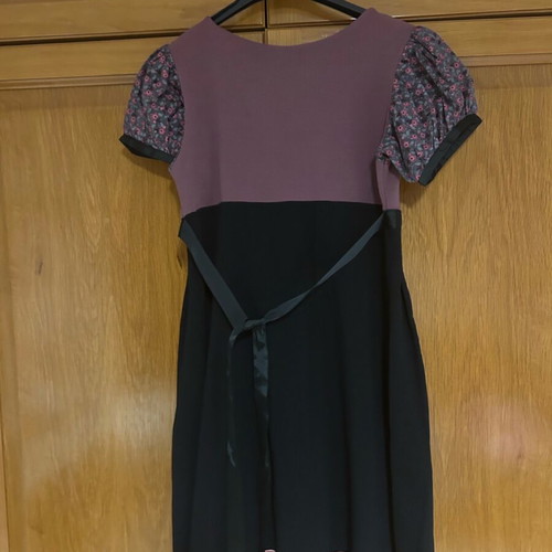 Heel dress like new, black and purple, size S
