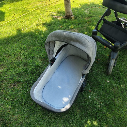 Riko 3-in-1 Baby Stroller like new with step for second child