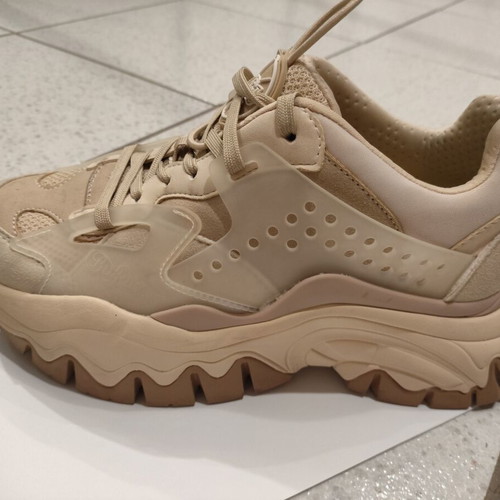 Sneakers Buffalo beige size 38 like new, large fit