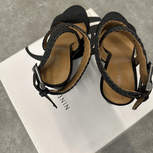 Nine West platform sandals size 37 like new black