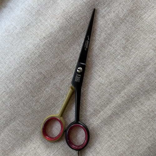 Jaguar professional haircutting scissors 6 inches like new