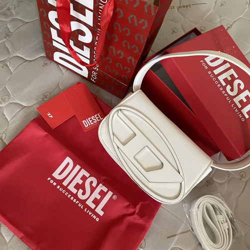 Diesel 1DR Shoulder Bag white, brand new