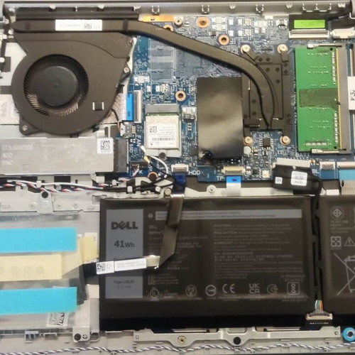 Dell Inspiron 15 3525 laptop used for spare parts with 16GB RAM and 512GB SSD