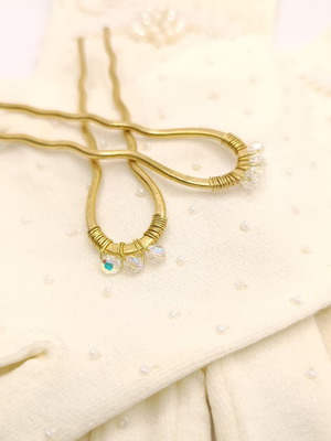 Handmade bridal hairpins with Swarovski crystal beads, new