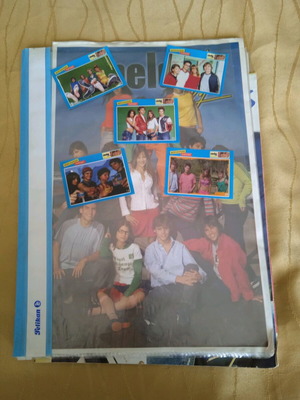 Anypotaktes Kardies album used with tribute and clippings