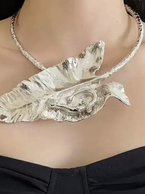 Women's necklace new silver
