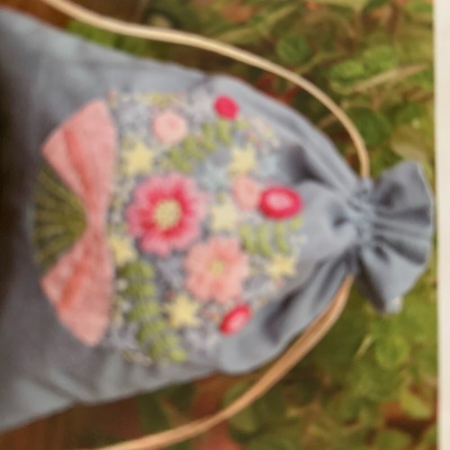 Embroidery kit materials for small bag new