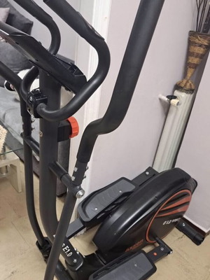 Axxon Lotus E1 elliptical trainer