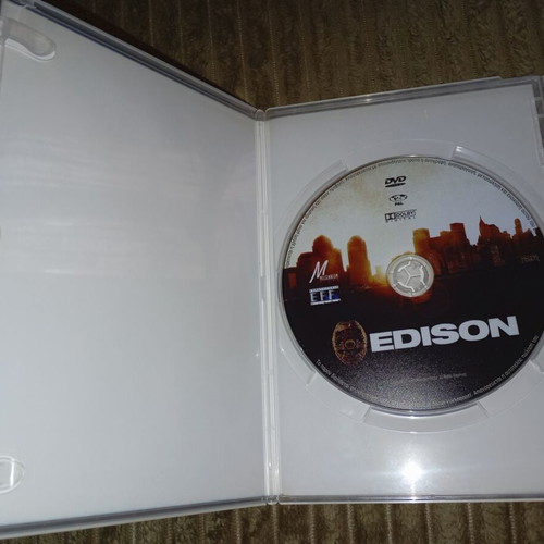 Edison DVD like new, crime action with subtitles