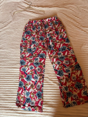 Summer pants like new, colorful, size L