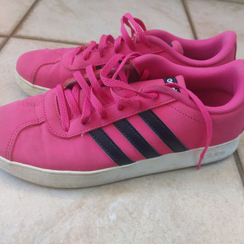 Adidas pink sneakers used, size 39, athletic style