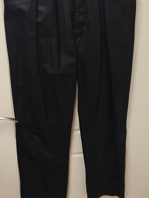 Men's leather pants like new, size L, black