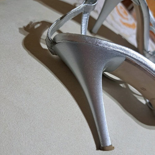 Silver sandals with rhinestones used, crisscross straps, 9 cm heel