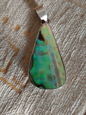 Silver pendant with abalone eye new