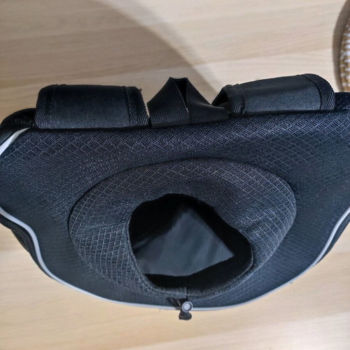 Pet carrier bag like new