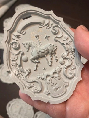 Porcelain decorative bombonieres handmade, pack of 20