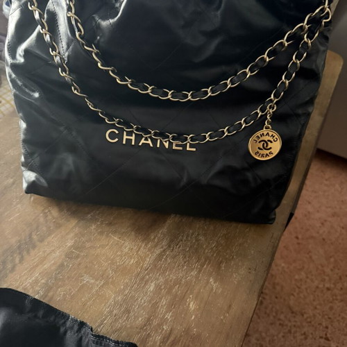 Shoulder bag like new, black leatherette