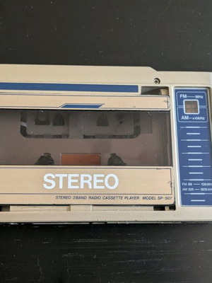 Unisef Stereo Walkman AM-FM SP-507 used for repair