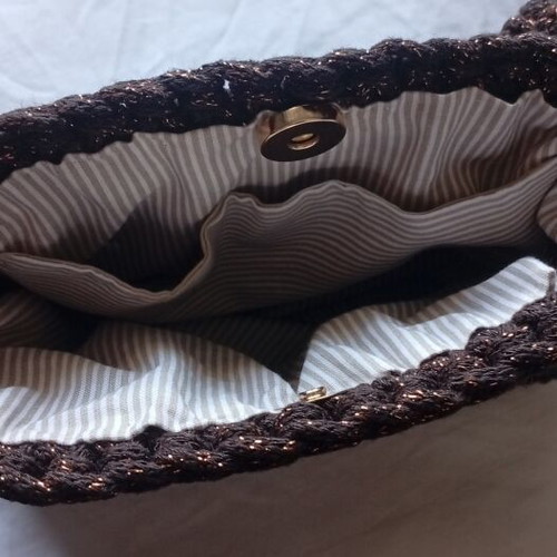 Handmade knitted shoulder bag new, brown with gold lurex