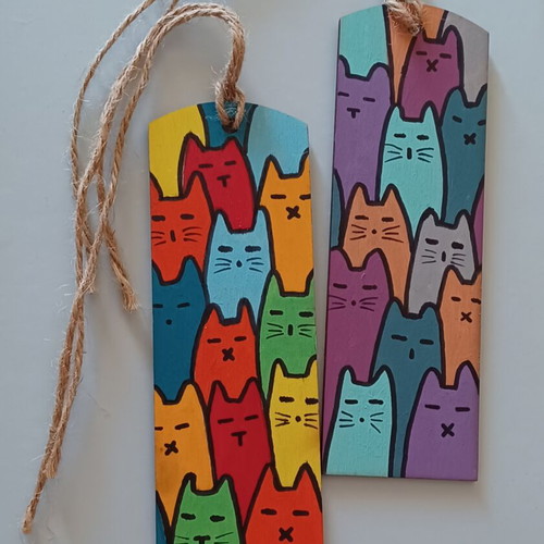 Set of 2 handmade wooden bookmarks new