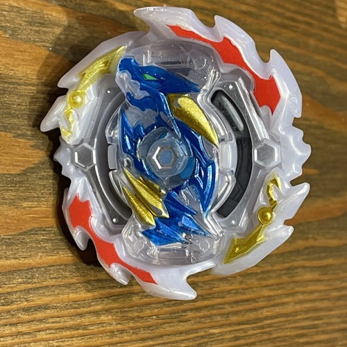 Beyblade Burst Rise Ace Dragon D5 Sting Charge I-H figure like new