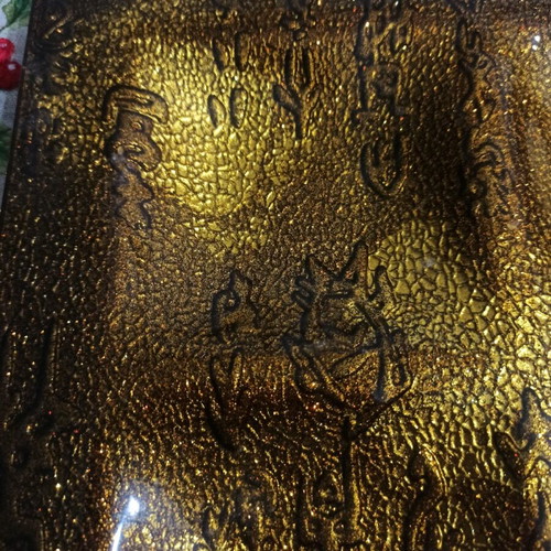 Christmas platter like new in gold and earth tones