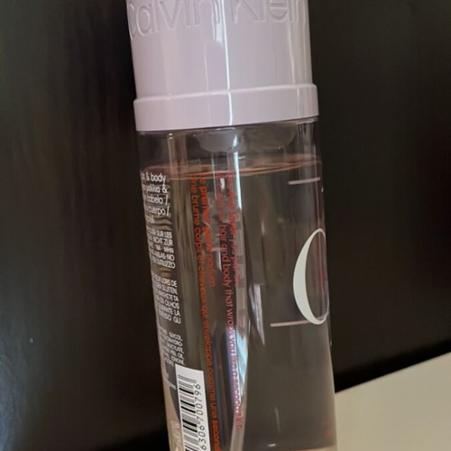 Calvin Klein Nude Vanilla Body Mist 200 ml new