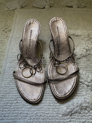 Sigerson Morrison sandals used, size 37, silver