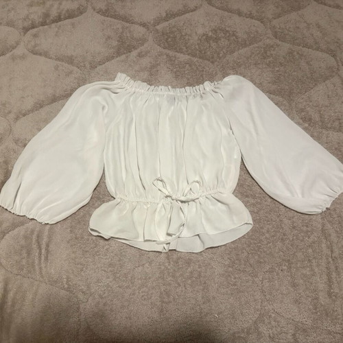 White blouse like new