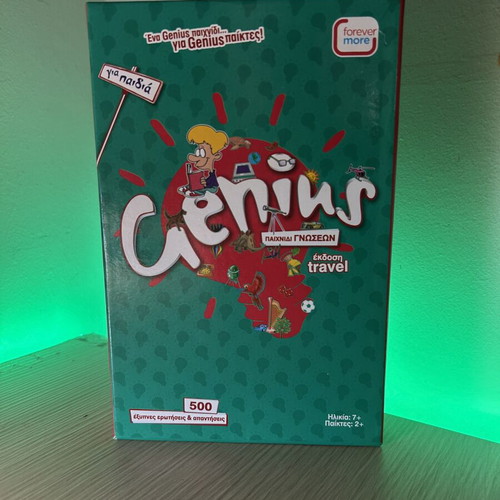 Genius board game like new, knowledge edition
