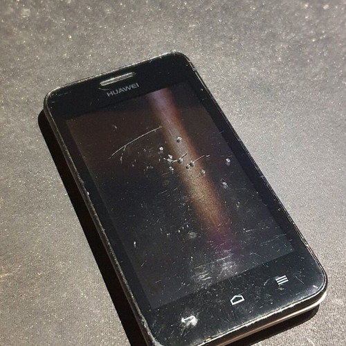Huawei Ascend Y330 μεταχειρισμένο για ανταλλακτικά ή επισκευή