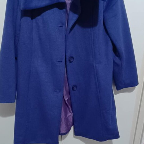 Women's blue coat like new with velvet texture